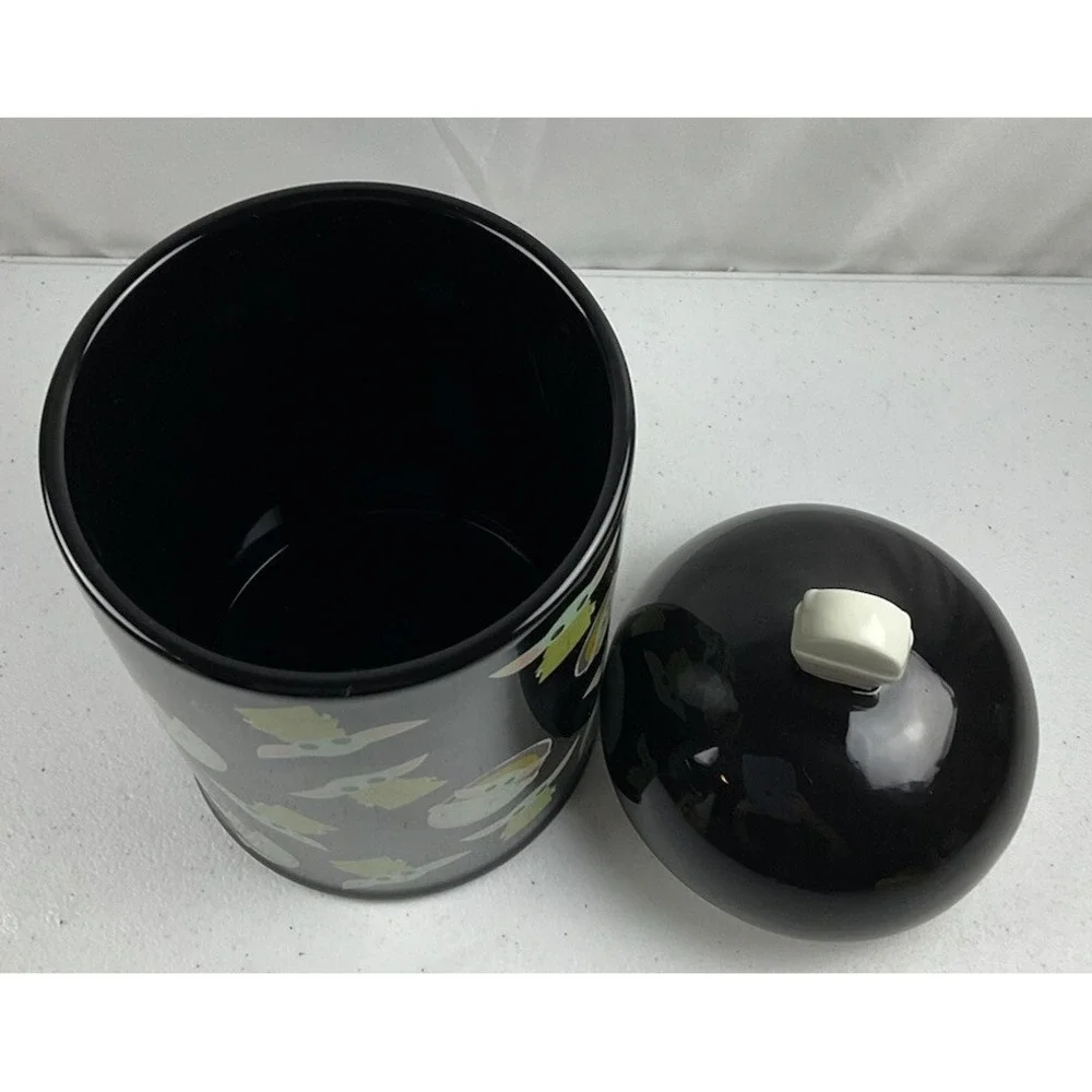 Disney Star Wars Mandalorian Cookie Jar Canister Large -the Child
